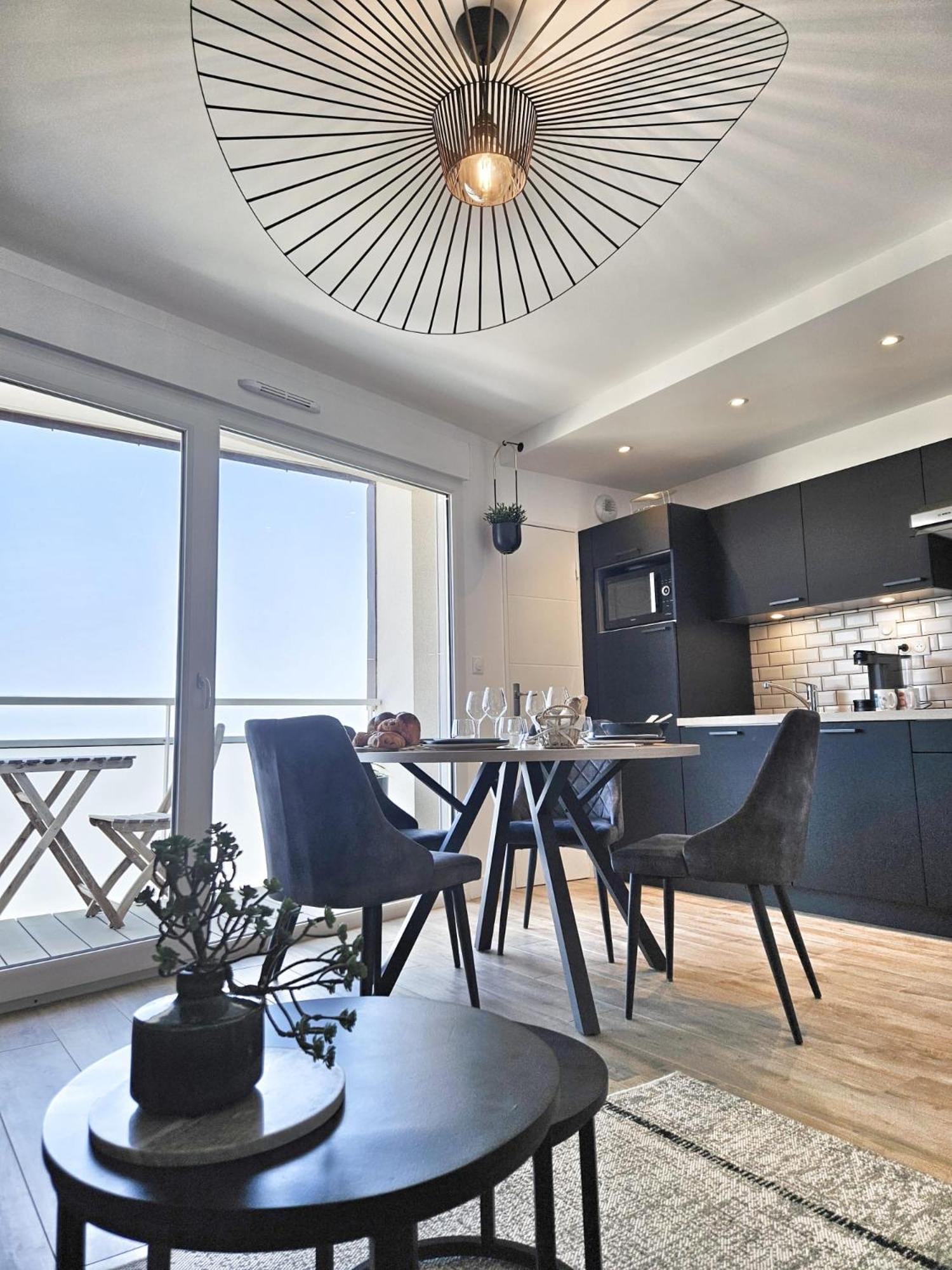 T2 Design Proche Gare/Intra-M/Sillon, Garage Prive Apartment Saint-Malo Exterior photo